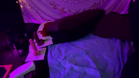 Snapshot of bossmomma chatting on 01/27/25, 03:47 BossMom online show from 01/27/25, 03:47