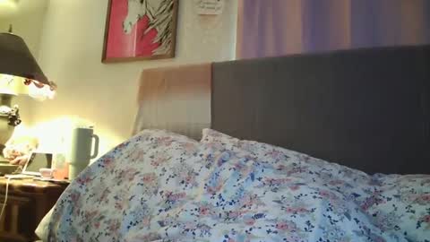 Snapshot of bossmomma chatting on 03/12/25, 06:00 BossMom online show from 03/12/25, 06:00