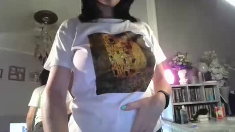 Snapshot of bossyiskitten chatting on 07/27/26, 10:28 Bossy online show from 07/27/26, 10:28