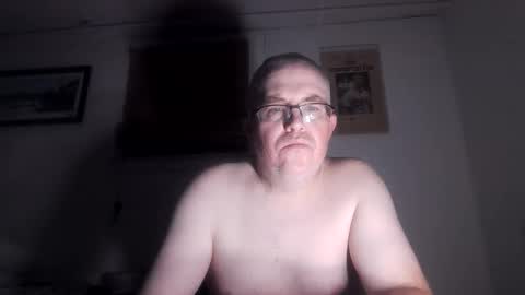 bostonirish45 online show from 10/28/25, 07:56