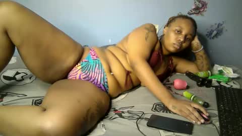 botty_queen online show from 04/20/26, 06:20