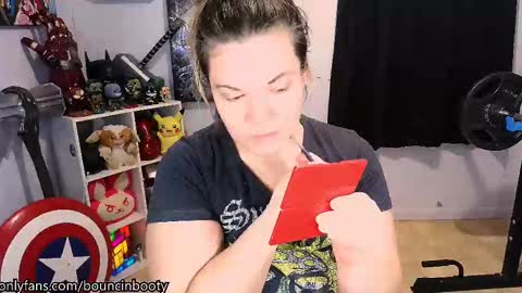 Snapshot of bouncinbooty chatting on 03/02/25, 05:44 Pumpkin Butt online show from 03/02/25, 05:44