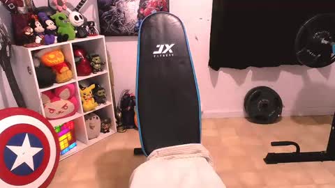 Snapshot of bouncinbooty chatting on 10/03/25, 06:10 Pumpkin Butt online show from 10/03/25, 06:10