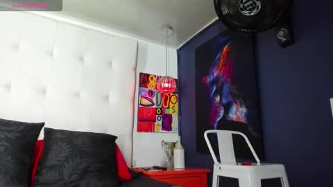 bouncing_bunnyxxx69 online show from 02/14/26, 04:31