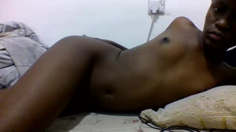 bouncy_vee online show from 02/27/26, 01:38