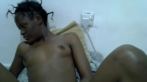 bouncy_vee online show from 03/22/26, 01:36