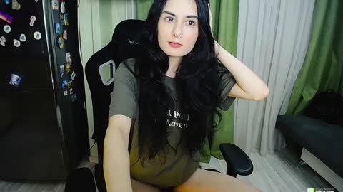 Snapshot of boxinghelen chatting on 01/30/25, 06:43 Helen online show from 01/30/25, 06:43