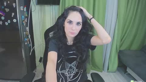 Snapshot of boxinghelen chatting on 03/11/25, 03:23 Helen online show from 03/11/25, 03:23