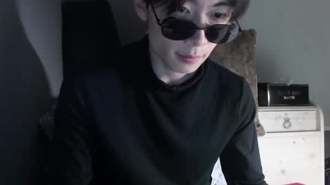 Snapshot of boxman556990 chatting on 12/25/24, 09:22 boxman556990 online show from 12/25/24, 09:22