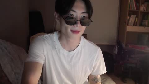 Snapshot of boxman556990 chatting on 01/19/25, 07:58 boxman556990 online show from 01/19/25, 07:58