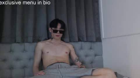 Snapshot of boxman556990 chatting on 11/04/25, 06:29 boxman556990 online show from 11/04/25, 06:29