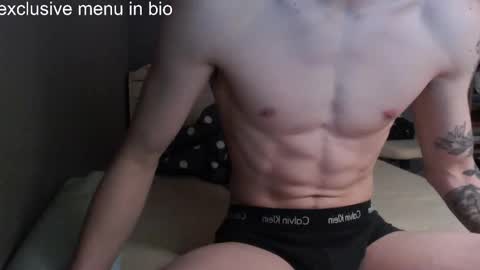 boxman556990 online show from 12/21/25, 05:14