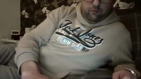 Snapshot of boy27weert chatting on 12/23/24, 10:23 Nope online show from 12/23/24, 10:23