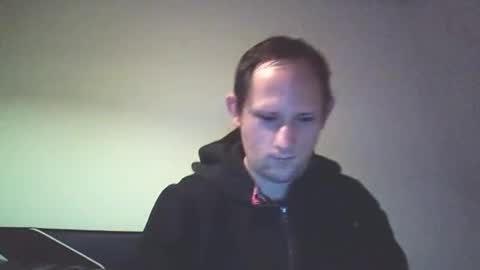 boy62 online show from 12/04/24, 09:13