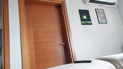 Dan online show from 10/26/25, 01:39