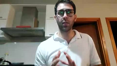 Snapshot of boy_aroundtheworld chatting on 02/03/26, 05:51 Dan online show from 02/03/26, 05:51