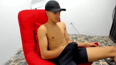 Snapshot of boy_cock_15 chatting on 10/22/25, 11:04 boy_cock_15 online show from 10/22/25, 11:04