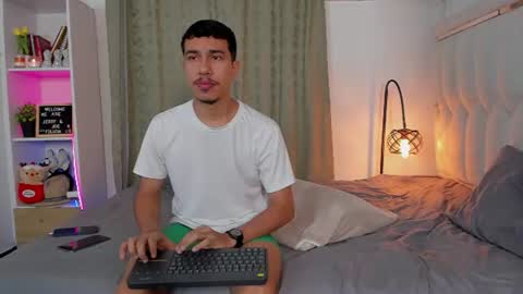 boy_jerry online show from 07/12/26, 09:22