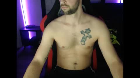 boy_t0y89 online show from 01/10/25, 05:02