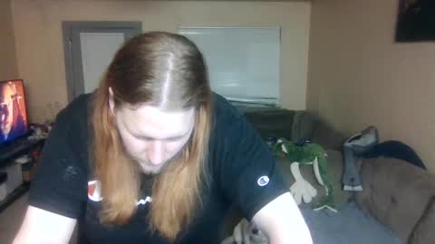 Snapshot of boyandfriend chatting on 09/18/25, 07:10 clay online show from 09/18/25, 07:10