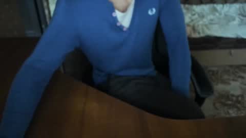 BoyApollon online show from 11/30/25, 07:01