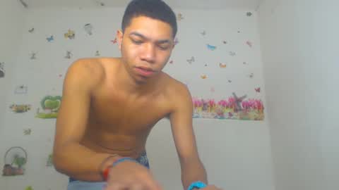 Snapshot of boybigcock_25cm chatting on 12/30/24, 01:25 jhon deivis online show from 12/30/24, 01:25