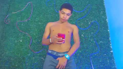 Snapshot of boybigcock_25cm chatting on 01/18/25, 01:52 jhon deivis online show from 01/18/25, 01:52