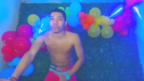 Snapshot of boybigcock_25cm chatting on 02/06/25, 01:38 jhon deivis online show from 02/06/25, 01:38