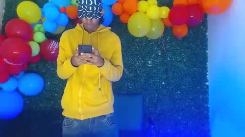 Snapshot of boybigcock_25cm chatting on 02/07/25, 01:36 jhon deivis online show from 02/07/25, 01:36