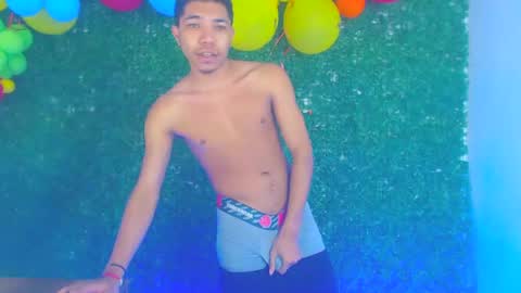 Snapshot of boybigcock_25cm chatting on 02/12/25, 08:06 jhon deivis online show from 02/12/25, 08:06