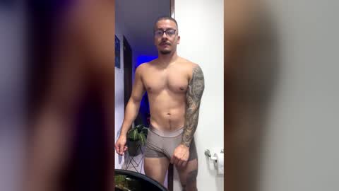 boyc02_ online show from 04/20/26, 02:25