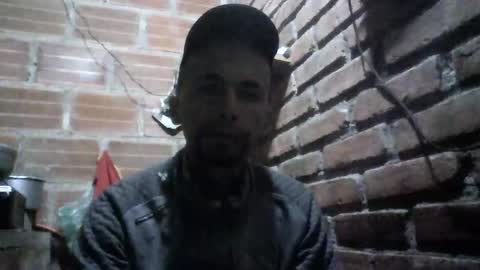 Snapshot of boycumlatino21 chatting on 12/08/24, 03:43 Boy online show from 12/08/24, 03:43
