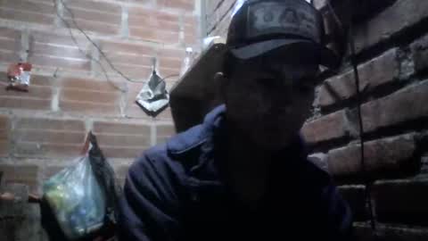Snapshot of boycumlatino21 chatting on 01/03/25, 03:05 Boy online show from 01/03/25, 03:05