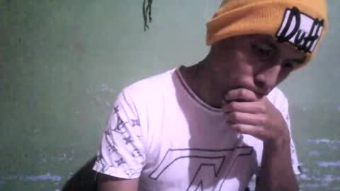 Snapshot of boycumlatino21 chatting on 01/08/25, 01:00 Boy online show from 01/08/25, 01:00