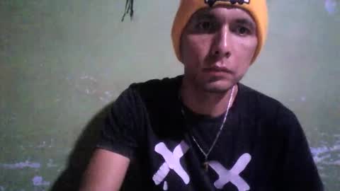 Snapshot of boycumlatino21 chatting on 01/29/25, 01:58 Boy online show from 01/29/25, 01:58