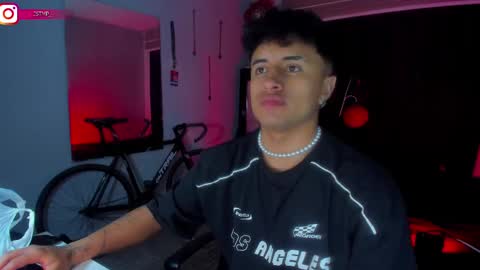 miguel  online show from 02/10/25, 04:52