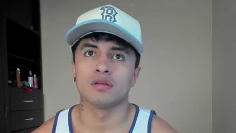 Snapshot of boylatin_777 chatting on 07/18/26, 10:13 miguel online show from 07/18/26, 10:13