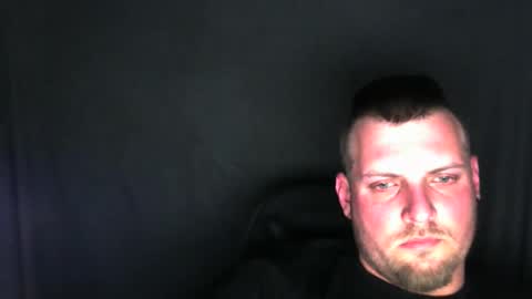Snapshot of boynextdoooooor chatting on 04/28/26, 09:31 boynextdoooooor online show from 04/28/26, 09:31
