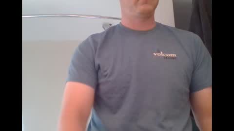 Snapshot of boynextdoor720 chatting on 10/05/25, 04:16 BoyNextDoor online show from 10/05/25, 04:16