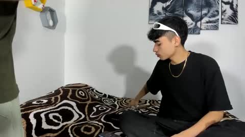 Snapshot of boys4hot_777 chatting on 03/10/25, 01:32 boys4hot_777 online show from 03/10/25, 01:32