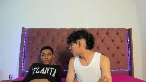 ALEX - TAYLER  -MIKE online show from 01/15/26, 01:10