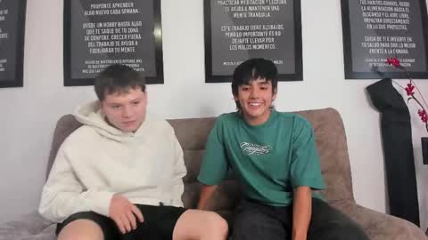 Snapshot of boys_wallen chatting on 06/03/26, 09:20 Manuel Brayan Steven online show from 06/03/26, 09:20