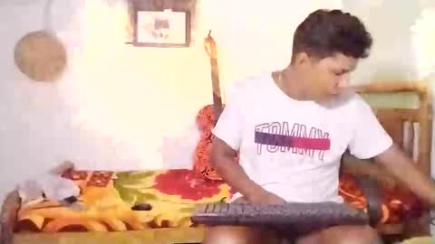 Snapshot of boysex1124 chatting on 02/25/25, 12:36 andrew online show from 02/25/25, 12:36