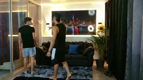 Angelo Mark Fernando Taylor online show from 02/06/26, 11:46