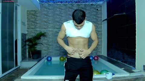 Angelo Mark Fernando Taylor online show from 04/23/26, 11:09