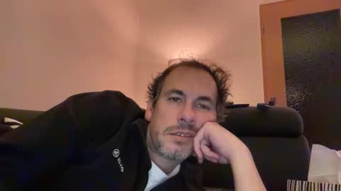 boytoyhh online show from 11/07/25, 10:32