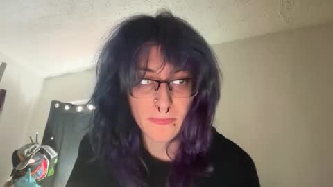 boywithbug online show from 02/21/26, 07:15