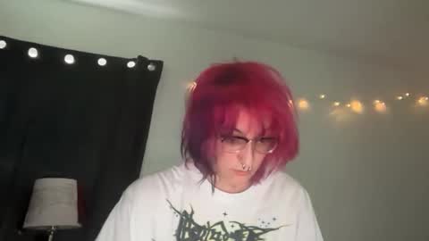 boywithbug online show from 04/04/26, 07:22