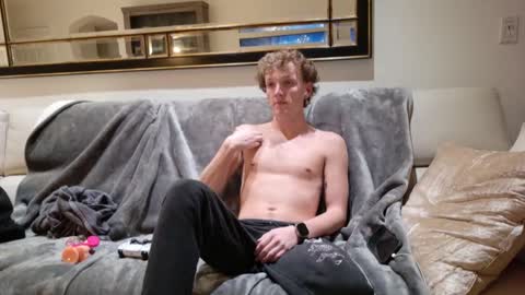 Boyyhb online show from 11/18/25, 01:59