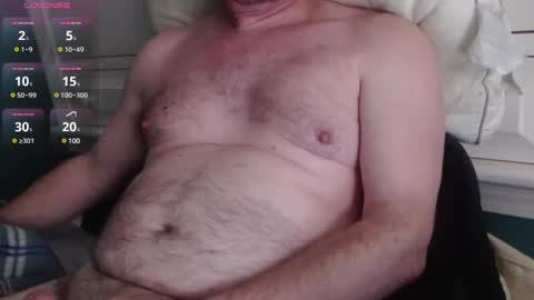 Snapshot of bpw76 chatting on 02/11/25, 09:14 bpw76 online show from 02/11/25, 09:14